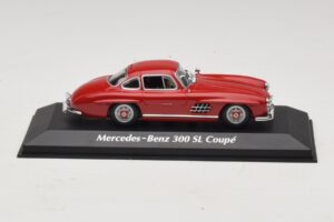 Mercedes 300 SL W198 Piros Maxichamps 1:43 940039001 Fém
