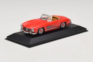 Mercedes 300 SL W198 Piros Barna Belsővel Minichamps 1:43 MB009 Fém – 2. kép a 5-ből