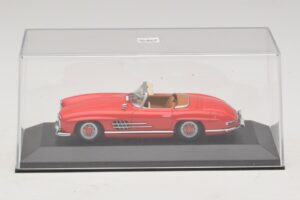 Mercedes 300 SL W198 Piros Barna Belsővel Minichamps 1:43 MB009 Fém – 4. kép a 5-ből