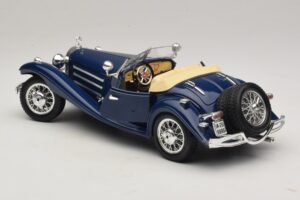 Mercedes 500K Roadster Kék Bburago 1:20 3070 Fém – 5. kép a 8-ből