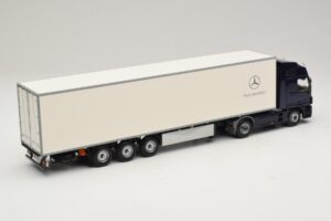 Mercedes Actros 1044 Kék Minichamps 1:43 B66000604 Fém – 2. kép a 7-ből