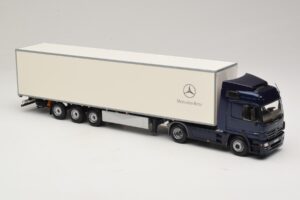 Mercedes Actros 1044 Kék Minichamps 1:43 B66000604 Fém – 4. kép a 7-ből