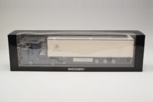 Mercedes Actros 1044 Kék Minichamps 1:43 B66000604 Fém – 6. kép a 7-ből