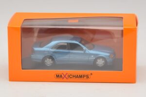 Mercedes C-Class W202 Kék Metál Maxichamps 1:43 940037060 Fém – 5. kép a 5-ből