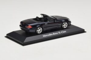 Mercedes SL R230 Kék Metál Maxichamps 1:43 940037531 Fém – 2. kép a 5-ből