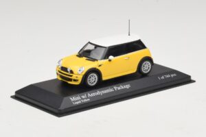 Mini Cooper One R50 Aero Csomaggal Sárga Minichamps 1:43 431138274 Fém – 2. kép a 4-ből