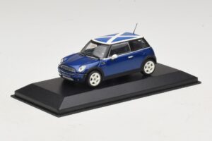 Mini Cooper S R53 Kék Skót Zászlóval Minichamps 1:43 MINI016 Diecast – 2. kép a 5-ből
