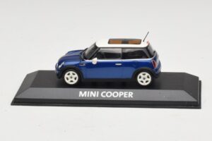 Mini Cooper S R53 Sötétkék Panorámatetővel Minichamps 1:43 MINI021 Diecast