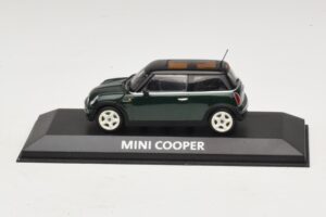 Mini Cooper S R53 Sötétzöld Fekete Tetővel Minichamps 1:43 MINI023 Fém
