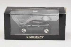 Mini Cooper S R53 Sötétzöld Fekete Tetővel Minichamps 1:43 MINI023 Fém – 5. kép a 5-ből