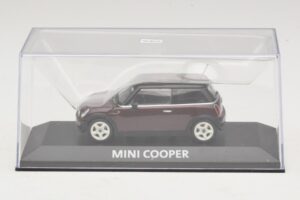 Mini Cooper S R53 Sötétpiros Fekete Tetővel Minichamps 1:43 MINI028 Diecast – 4. kép a 5-ből