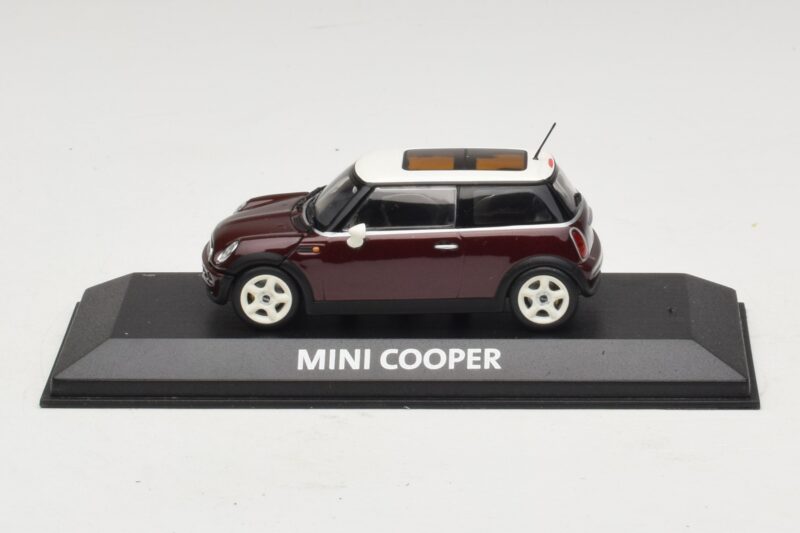 Mini Cooper S R53 Sötétpiros Panorámatetővel Minichamps 1:43 MINI019 Fém