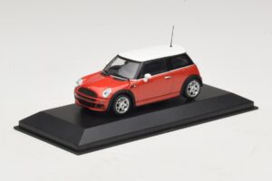 Mini Cooper S R53 Piros Fehér Tetővel Minichamps 1:43 MINI025 Diecast – 2. kép a 5-ből