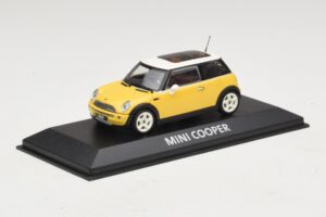 Mini Cooper S R53 Sárga Sárga Panorámatetővel Minichamps 1:43 MINI029 Diecast – 2. kép a 4-ből