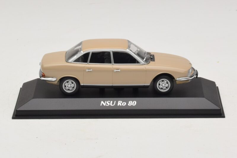 NSU Ro 80 Bézs Maxichamps 1:43 940015401 Diecast