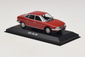 NSU Ro 80 Piros Maxichamps 1:43 940015402 Diecast – 3. kép a 5-ből