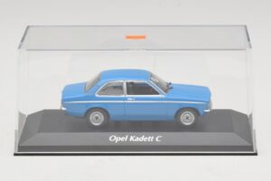 Opel Kadett C Kék Maxichamps 1:43 940045601 Diecast – 4. kép a 5-ből