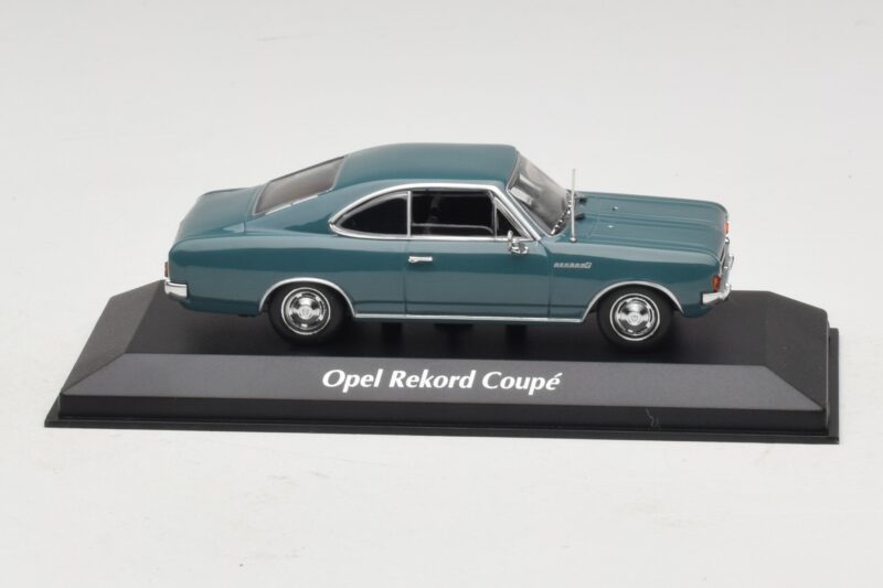 Opel Rekord C Kupé Kék Maxichamps 1:43 940046121 Diecast