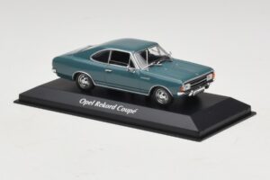 Opel Rekord C Kupé Kék Maxichamps 1:43 940046121 Diecast – 3. kép a 5-ből