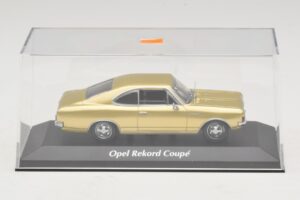 Opel Rekord C Kupé Arany Maxichamps 1:43 940046120 Diecast – 4. kép a 5-ből