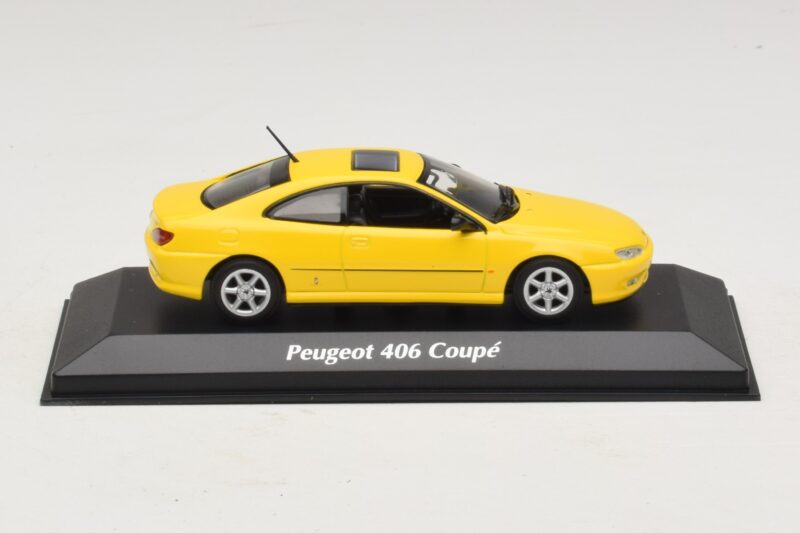 Peugeot 406 Kupé Sárga Maxichamps 1:43 940112621 Diecast