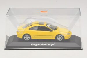 Peugeot 406 Kupé Sárga Maxichamps 1:43 940112621 Diecast – 4. kép a 5-ből