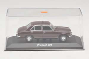 Peugeot 504 Sötétvörös Maxichamps 1:43 940112500 Fém – 4. kép a 5-ből