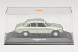 Peugeot 504 Világoszöld Metál Maxichamps 1:43 940112501 Fém – 4. kép a 5-ből