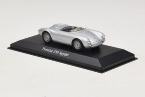 Porsche 550 Spyder Ezüst Maxichamps 1:43 940066030 Fém – 3. kép a 5-ből