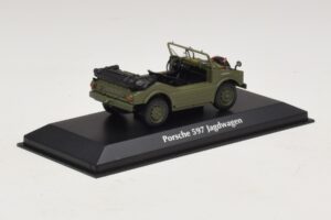 Porsche 597 Jagdwagen Olajzöld Maxichamps 1:43 940065300 Fém – 2. kép a 5-ből