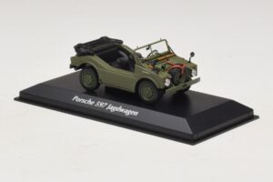 Porsche 597 Jagdwagen Olajzöld Maxichamps 1:43 940065300 Fém – 3. kép a 5-ből