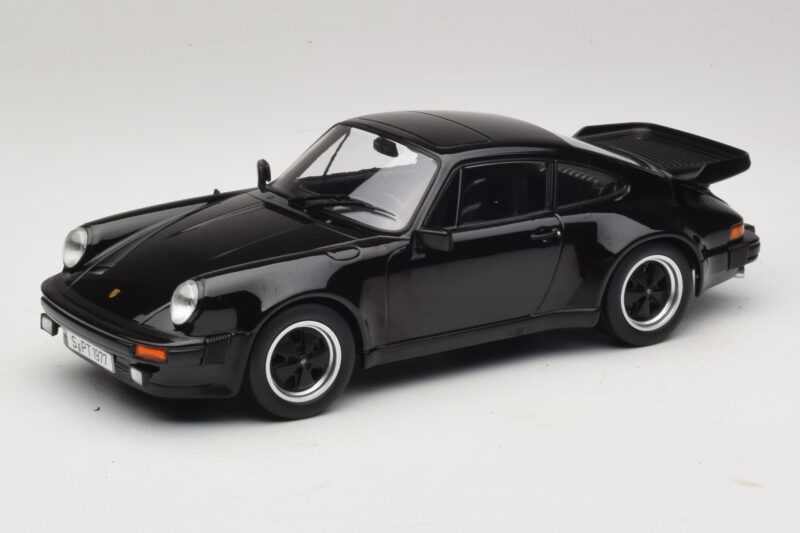 Porsche 911 930 Turbo 3.3 Fekete KK-Scale 1:18 Porsche 911 930 Turbo 3.3 Fekete KK-Scale 1:18 KKDC181443 Fém