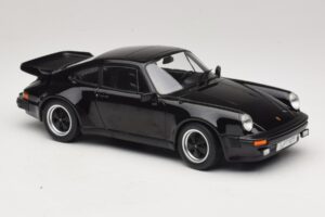 Porsche 911 930 Turbo 3.3 Fekete KK-Scale 1:18 KKDC181443 Fém – 4. kép a 6-ből