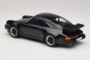 Porsche 911 930 Turbo 3.3 Fekete KK-Scale 1:18 KKDC181443 Fém – 5. kép a 6-ből