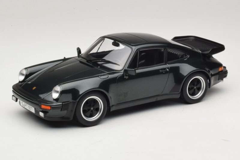 Porsche 911 930 Turbo 3.3 Sötétzöld Metál KK-Scale 1:18 KKDC181441 Fém