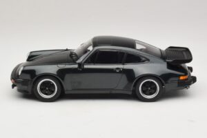 Porsche 911 930 Turbo 3.3 Sötétzöld Metál KK-Scale 1:18 KKDC181441 Fém – 3. kép a 6-ből