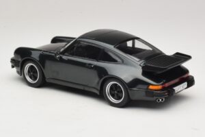 Porsche 911 930 Turbo 3.3 Sötétzöld Metál KK-Scale 1:18 KKDC181441 Fém – 5. kép a 6-ből