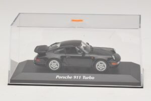 Porsche 911 964 Turbo Fekete Maxichamps 1:43 940069101 Fém – 4. kép a 5-ből