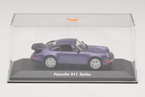 Porsche 911 964 Turbo Lila Metál Maxichamps 1:43 940069100 Fém – 4. kép a 5-ből