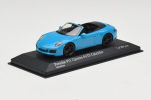 Porsche 911 991.1 Carrera 4 GTS Kabrió Kék Minichamps 1:43 410067332 Fém – 2. kép a 5-ből