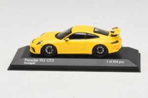 Porsche 911 991.1 GT3 Sárga Minichamps 1:43 410066020 Fém