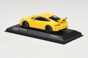 Porsche 911 991.1 GT3 Sárga Minichamps 1:43 410066020 Fém – 3. kép a 5-ből