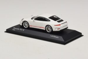 Porsche 911 991.1 R Fehér Minichamps 1:43 410066221 Fém – 3. kép a 5-ből