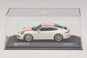 Porsche 911 991.1 R Fehér Piros Csíkokkal Minichamps 1:43 410066220 Fém – 5. kép a 6-ből