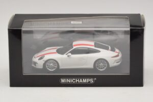 Porsche 911 991.1 R Fehér Piros Csíkokkal Minichamps 1:43 410066220 Fém – 6. kép a 6-ből