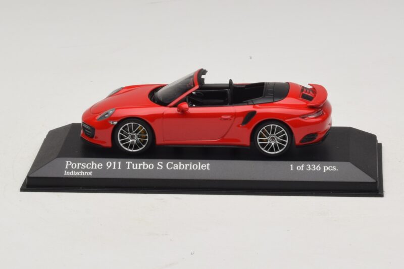 Porsche 911 991.1 Turbo S Kabrió Piros Minichamps 1:43 410067180 Fém