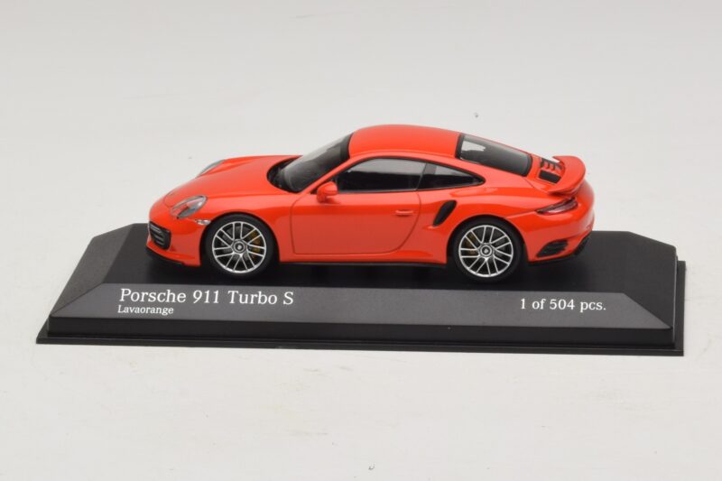 Porsche 911 991.1 Turbo S Narancssárga Minichamps 1:43 410067171 Fém