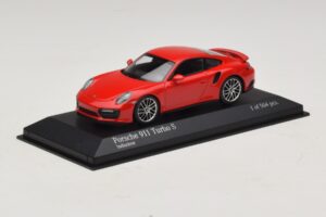 Porsche 911 991.1 Turbo S Piros Minichamps 1:43 410067170 Fém – 2. kép a 5-ből