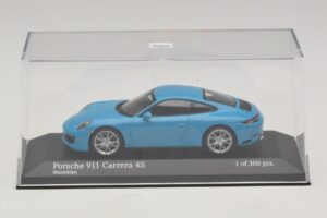Porsche 911 991.2 Carrera 4S Kék Minichamps 1:43 410067242 Fém – 4. kép a 5-ből
