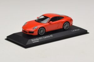 Porsche 911 991.2 Carrera 4S Narancssárga Minichamps 1:43 410067241 Fém – 2. kép a 5-ből